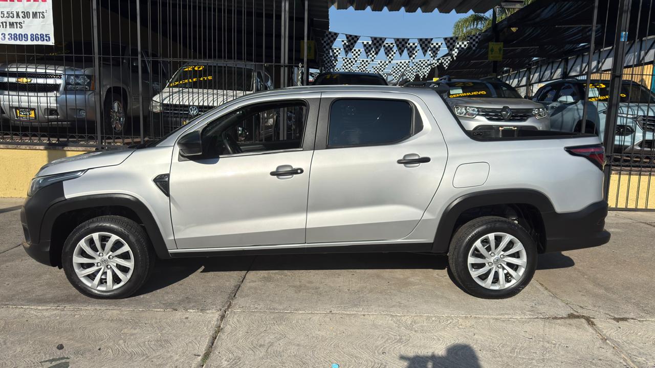 DODGE RAM700 SLT DOBLE CAB TM 2022