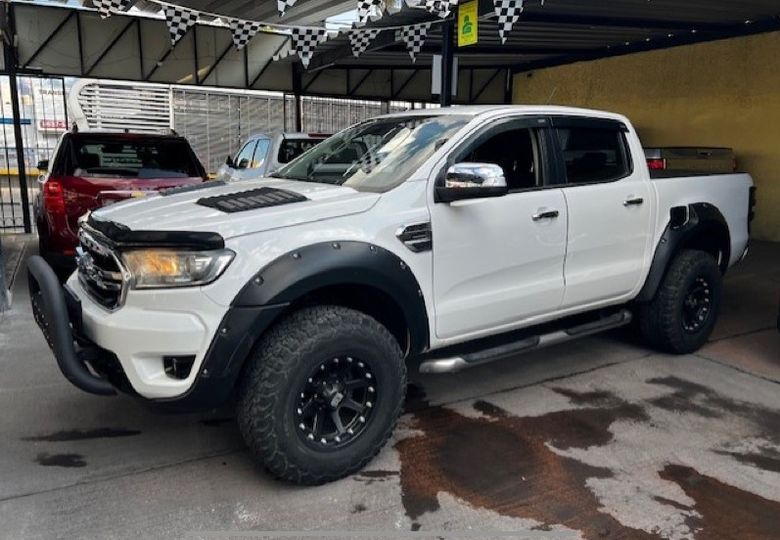 FORD RANGER XLT DOBLE CAB 4X2 TM