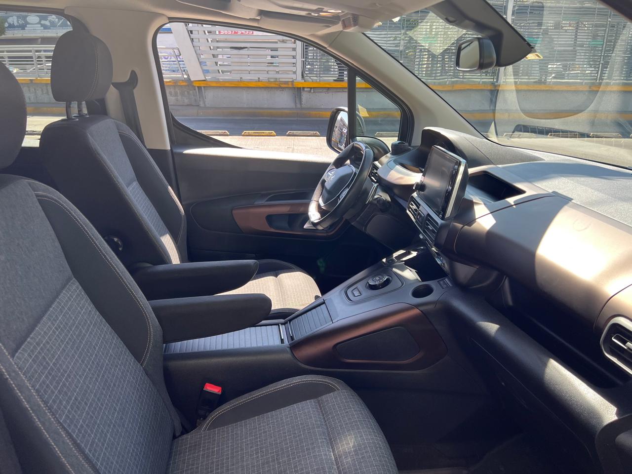 PEUGOT RIFTER GT 7 PASAJEROS TA 2022