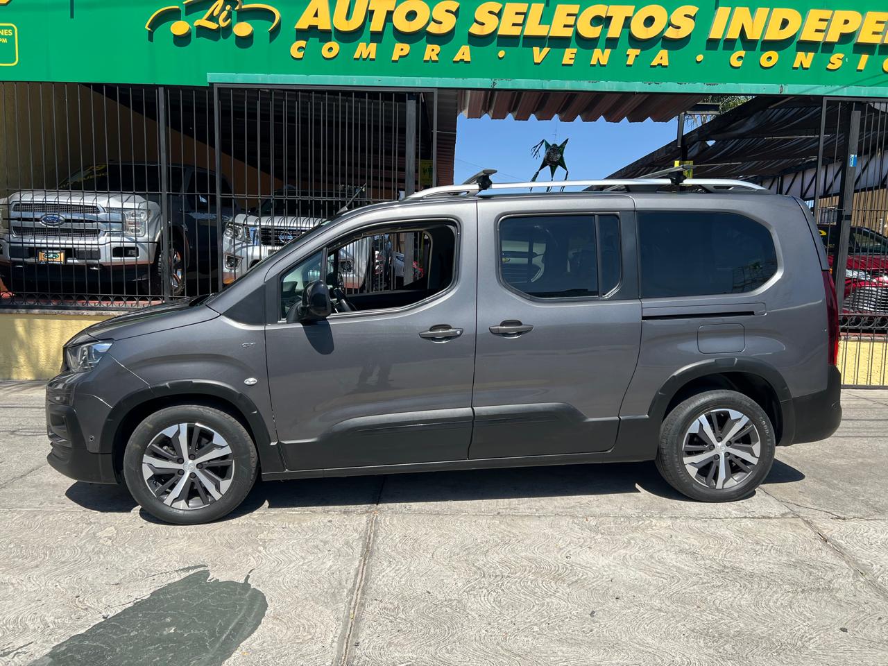 PEUGOT RIFTER GT 7 PASAJEROS TA 2022