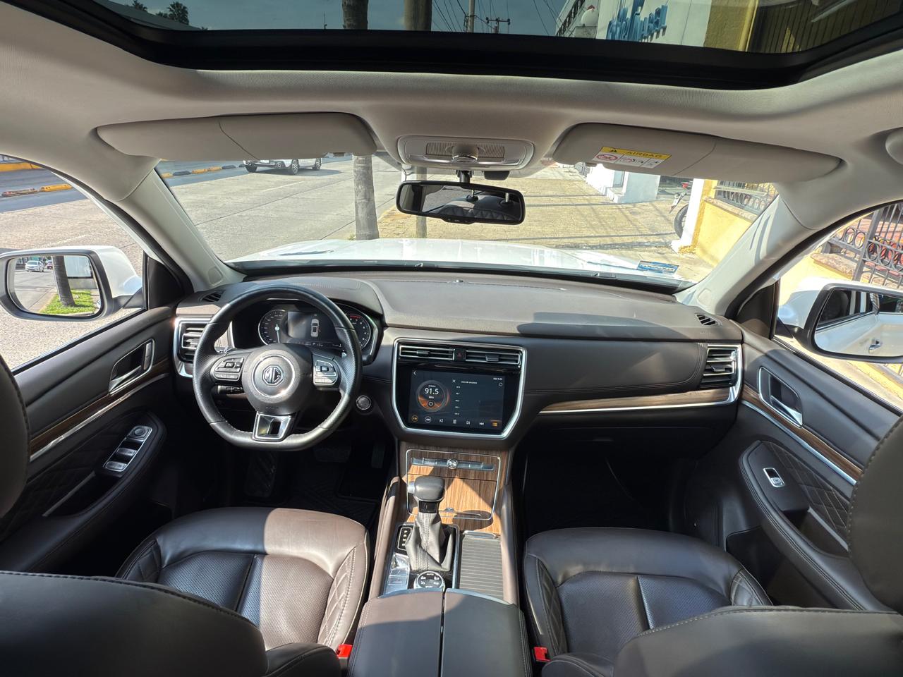 MG RX8 ELEGANCE LIMITED 7 PASAJEROS SUV TA
