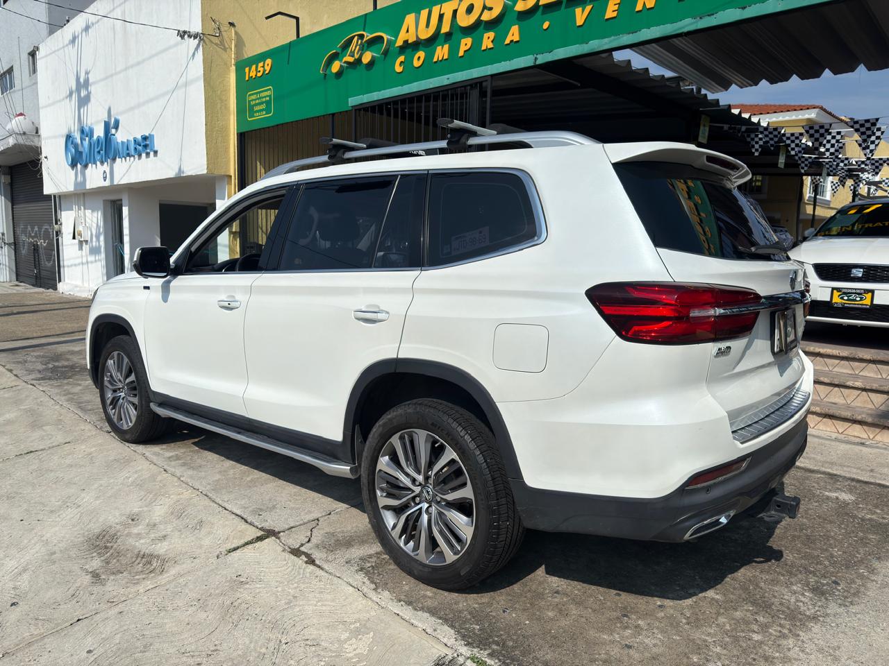MG RX8 ELEGANCE LIMITED 7 PASAJEROS SUV TA