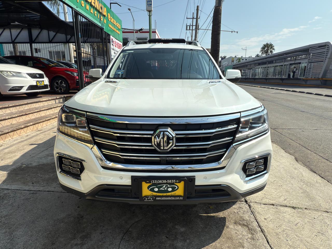 MG RX8 ELEGANCE LIMITED 7 PASAJEROS SUV TA