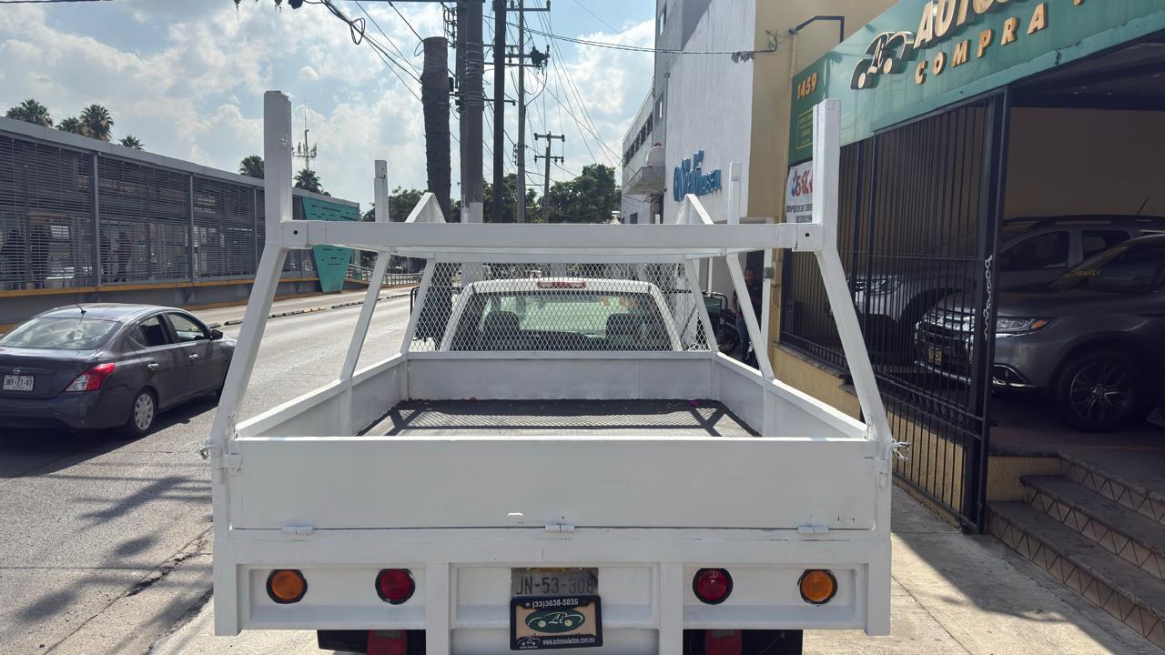 CHEVROLET SILVERADO 3500 TM CARGA CON PLATAFORMA 2007