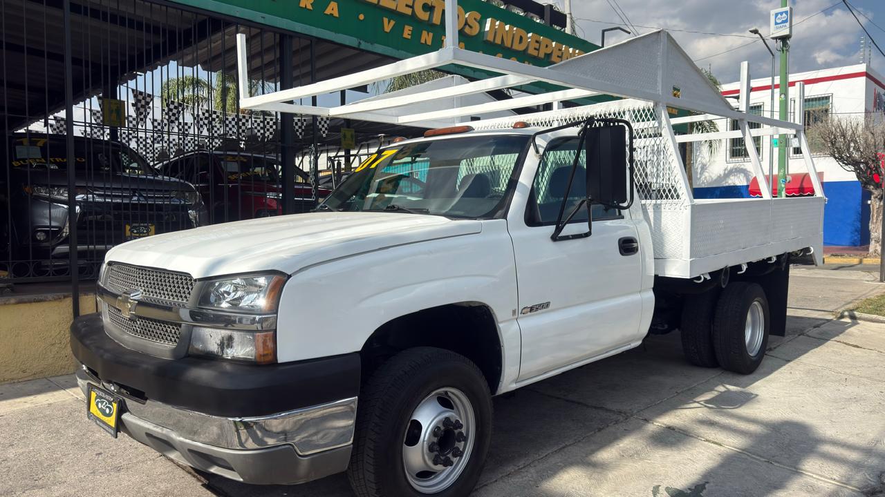 CHEVROLET SILVERADO 3500 TM CARGA CON PLATAFORMA 2007