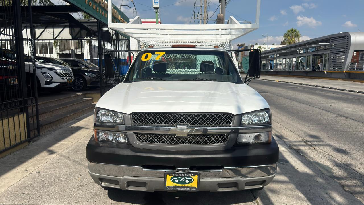 CHEVROLET SILVERADO 3500 TM CARGA CON PLATAFORMA 2007