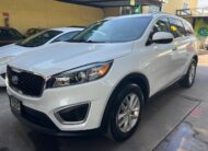 KIA SORENTO LX SUV TA 3ER FILA 2018