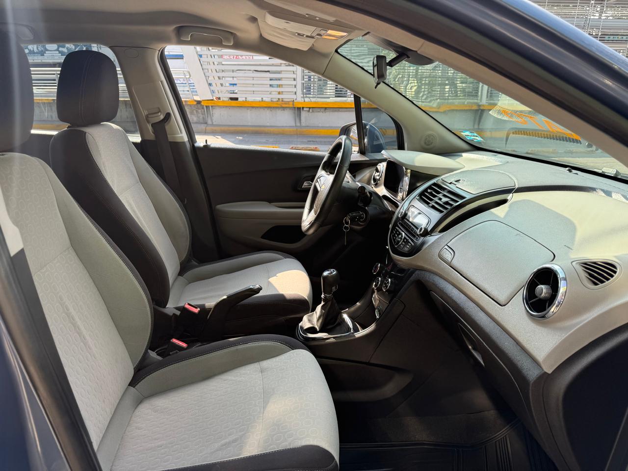 CHEVROLET TRAX LS SUV TM 2013