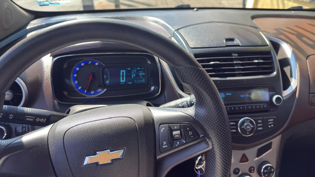 DODGE RAM700 SLT CAB REG TM 2024