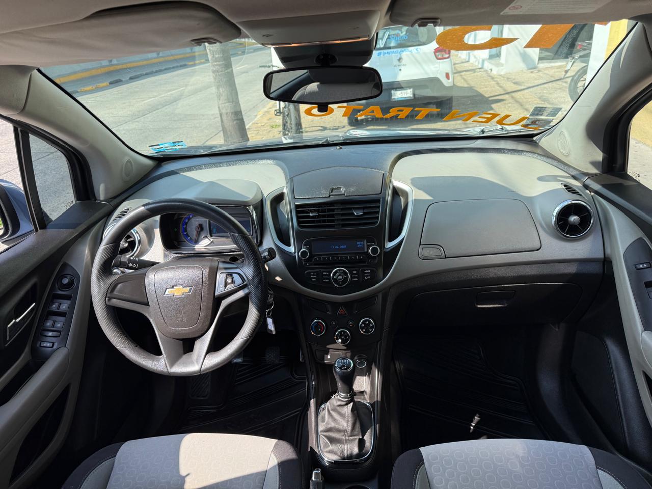 CHEVROLET TRAX LS SUV TM 2013
