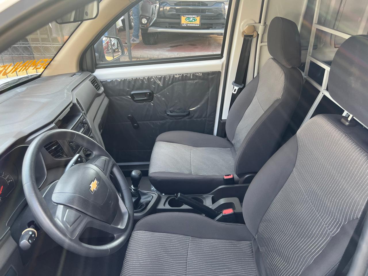 CHEVROLET TORNADO VAN TM IVA 100%