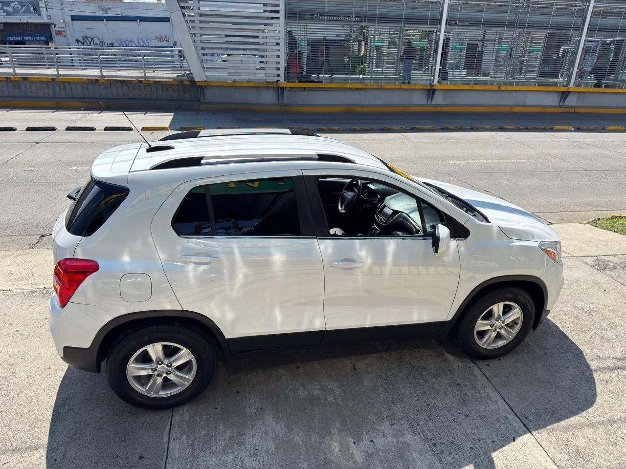 CHEVROLET TRAX LT SUV TA 2019