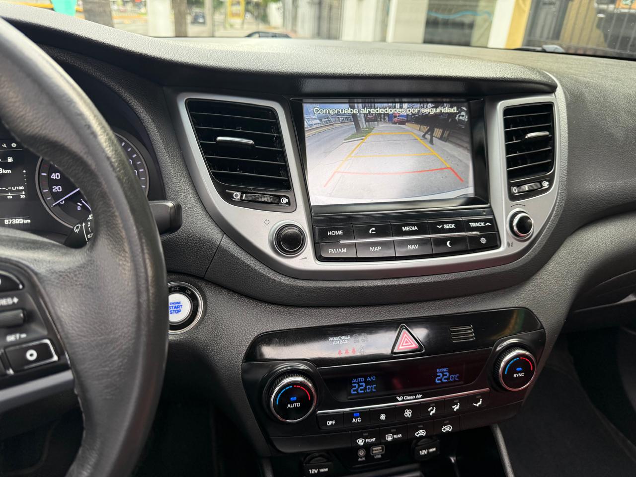 HYUNDAI TUCSON LIMITED TECH SUV TA