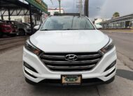HYUNDAI TUCSON LIMITED TECH SUV TA