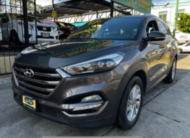 HYUNDAI TUCSON LIMITED SUV TA