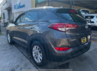 HYUNDAI TUCSON LIMITED SUV TA