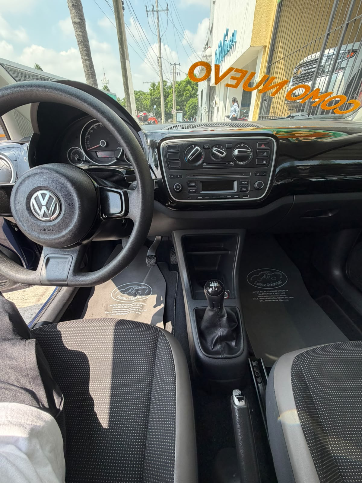 VOLKSWAGEN UP 2016 HIGH