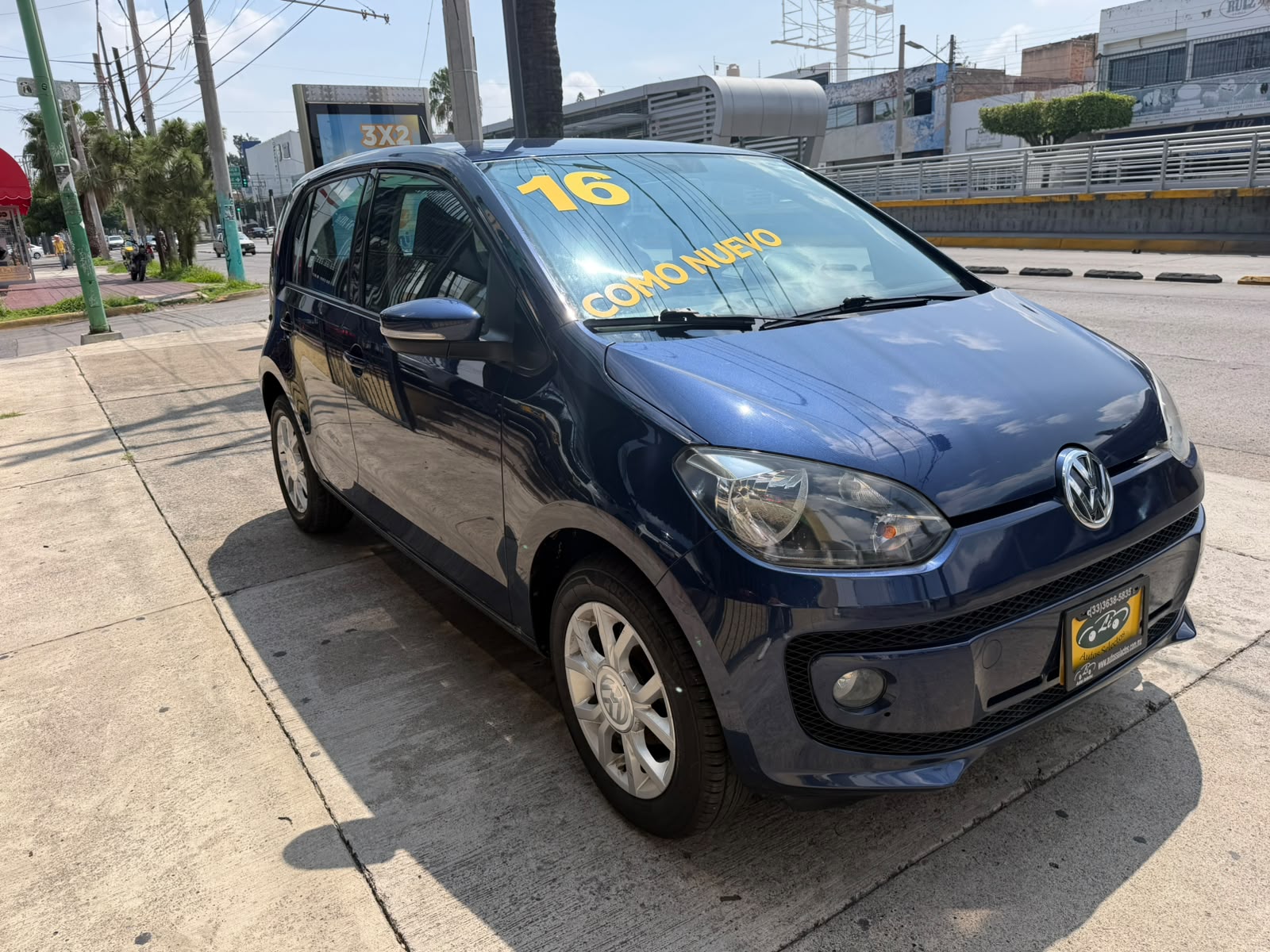 VOLKSWAGEN UP 2016 HIGH