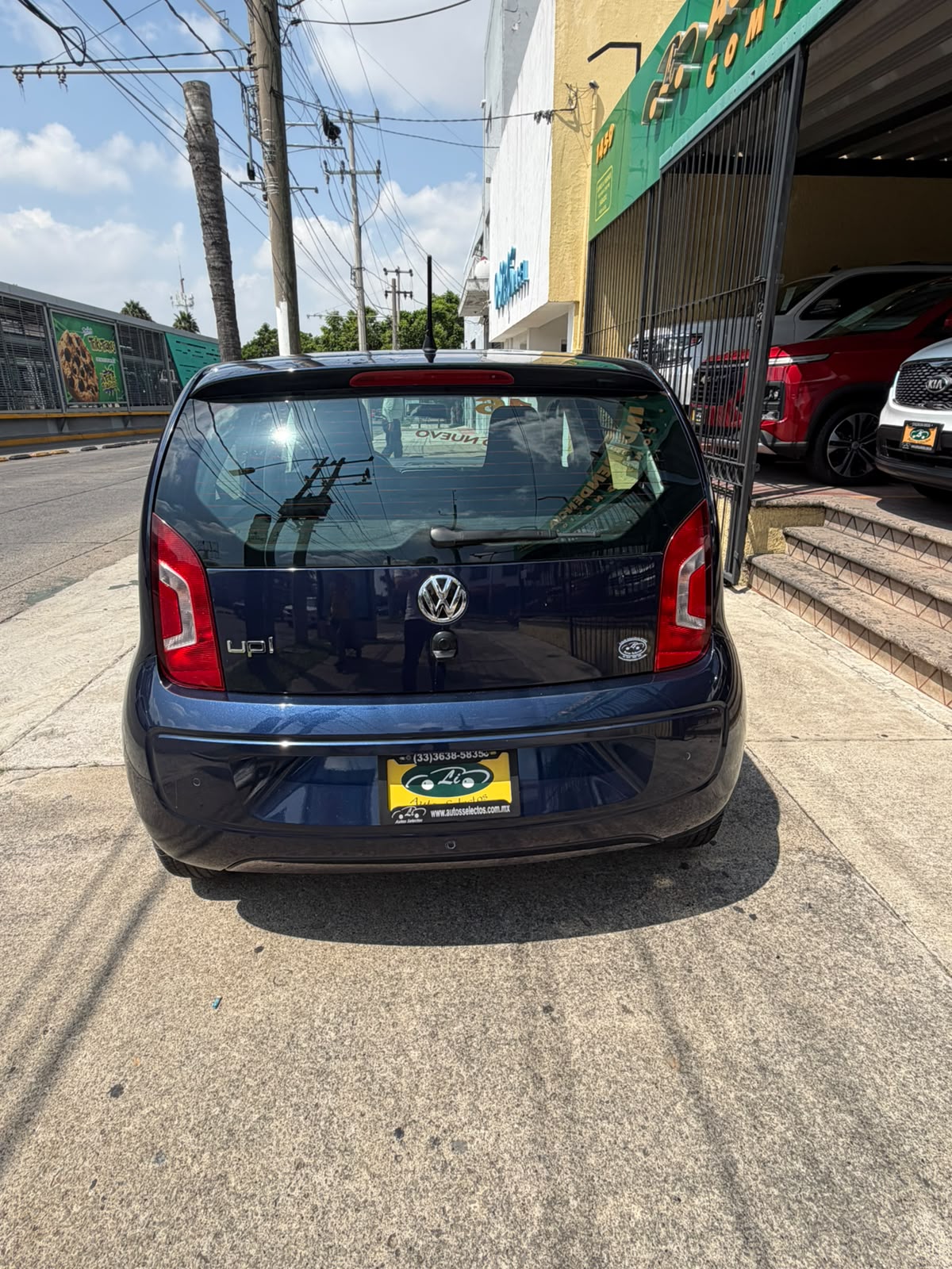 VOLKSWAGEN UP 2016 HIGH
