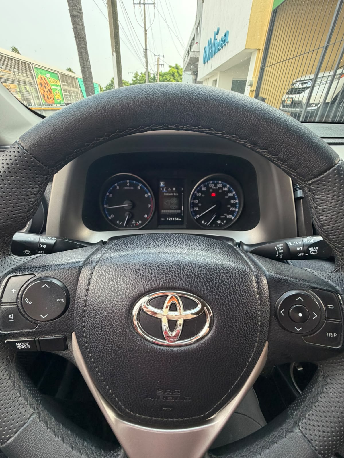 RAV 4 LE 2017 AT