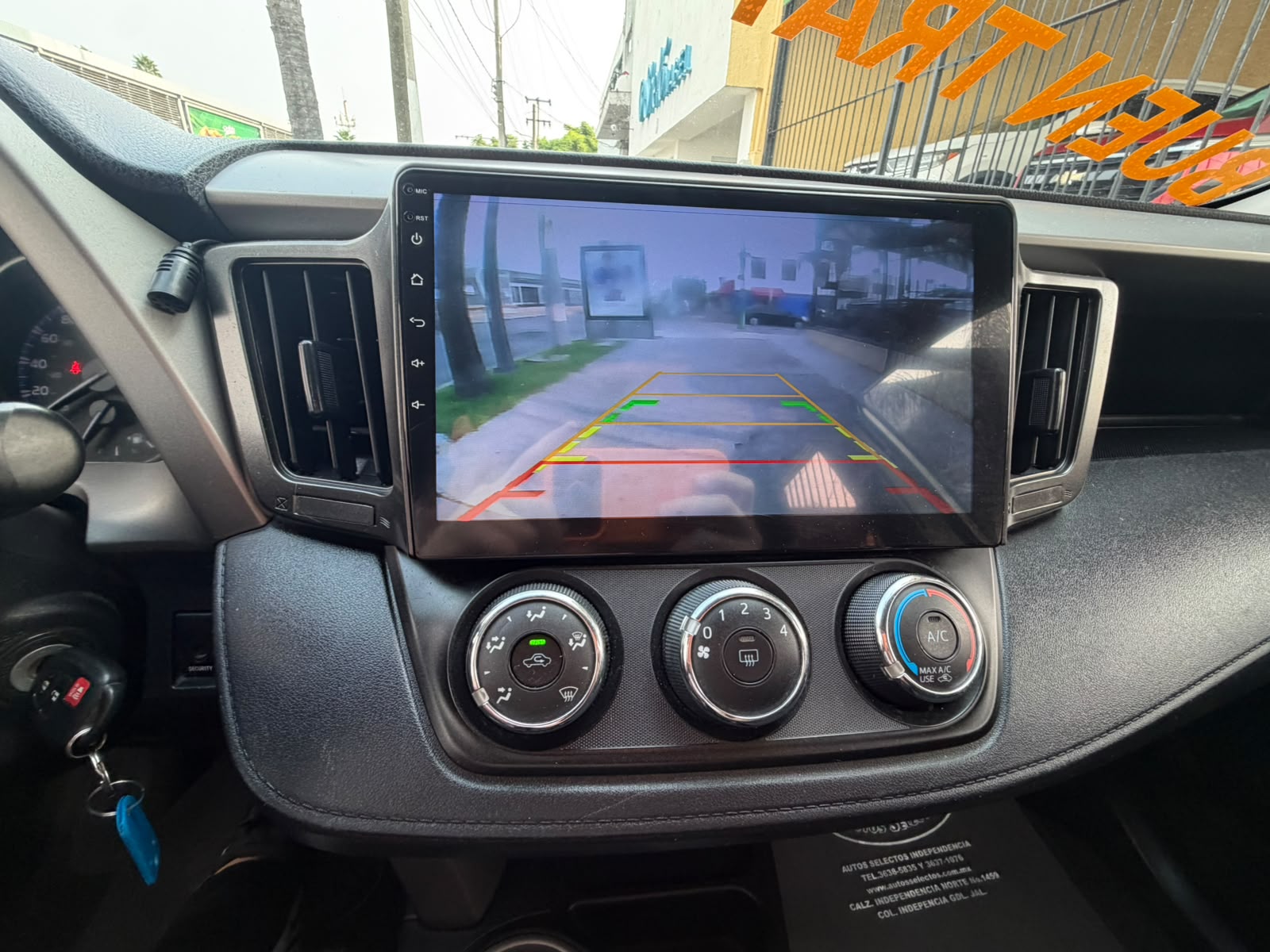 RAV 4 LE 2017 AT