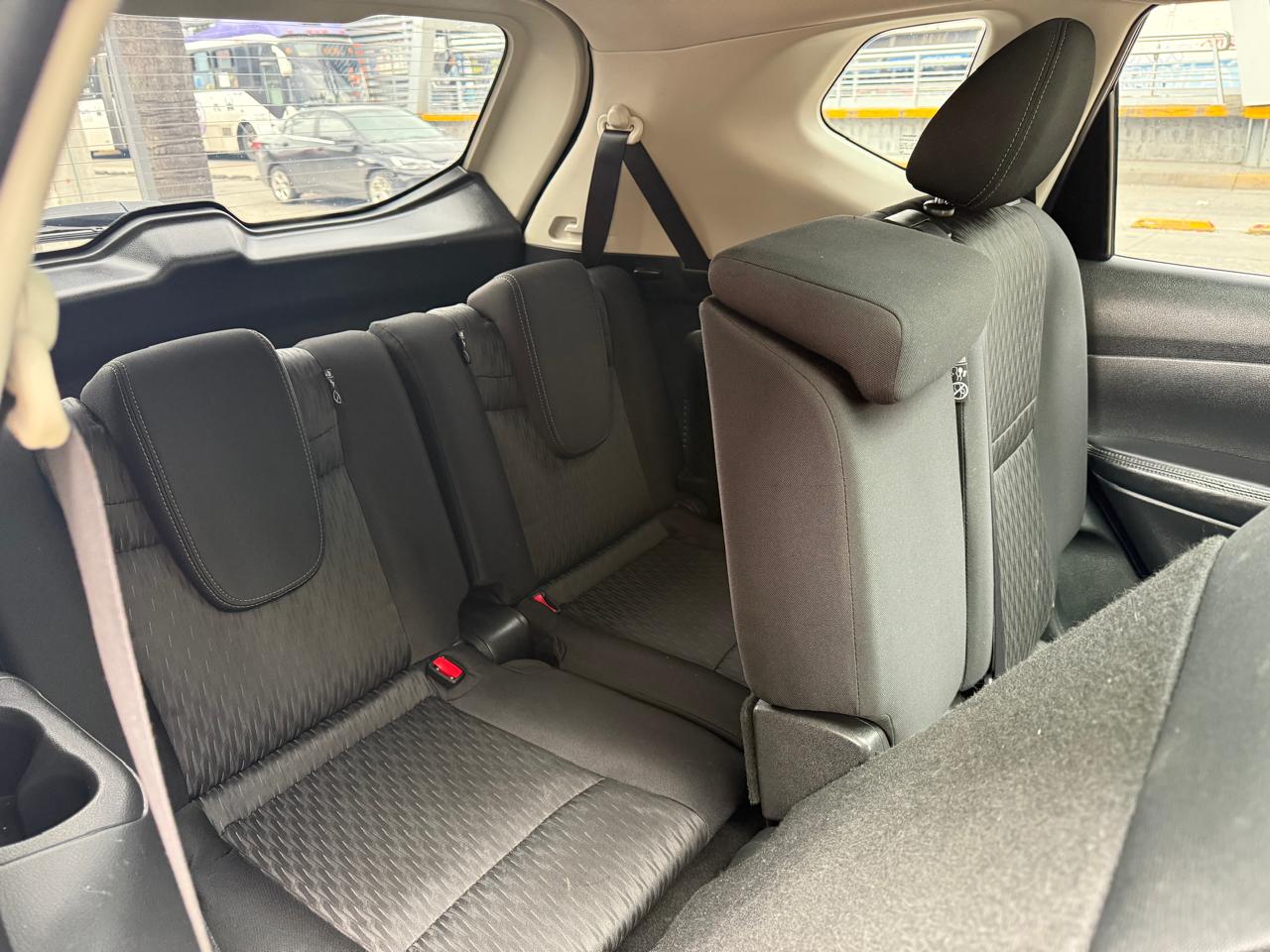 NISSAN XTRAIL ADVANCE 3ER FILA SUV TA
