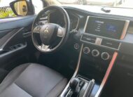 MITSUBISHI XPANDER CROSS MINIVAN TA 3ER FILA