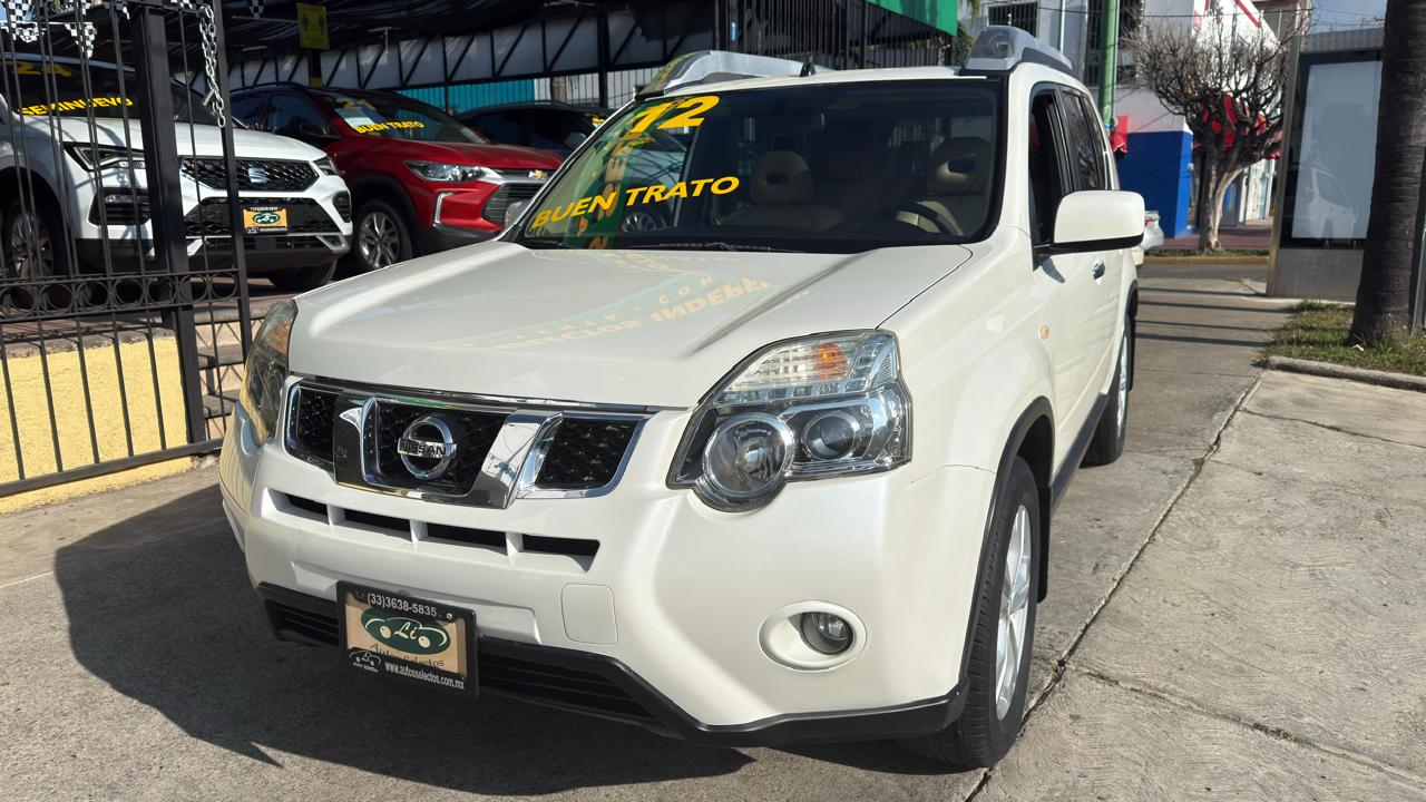 NISSAN XTRAIL SLX LUJO SUV TA 2012
