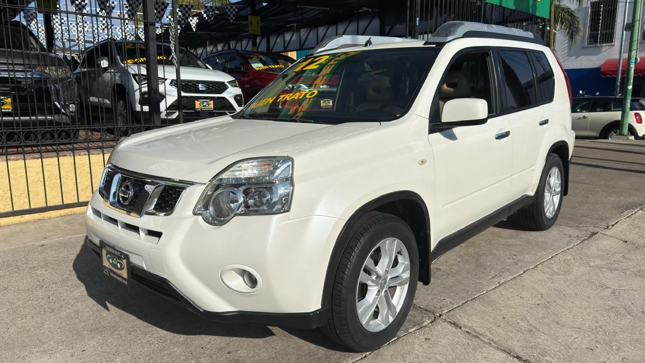 NISSAN XTRAIL SLX LUJO SUV TA 2012