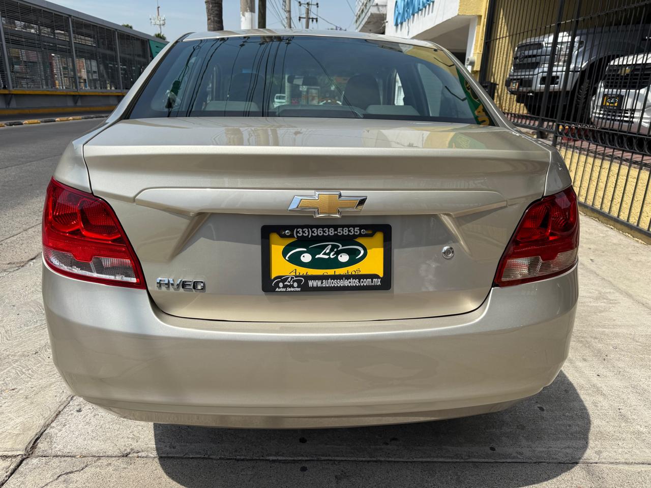 CHEVROLET AVEO LT SEDAN TA