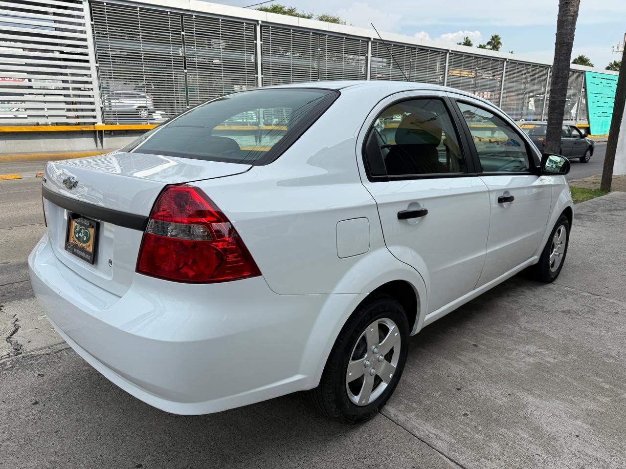 CHEVROLET AVEO LS SEDAN TA