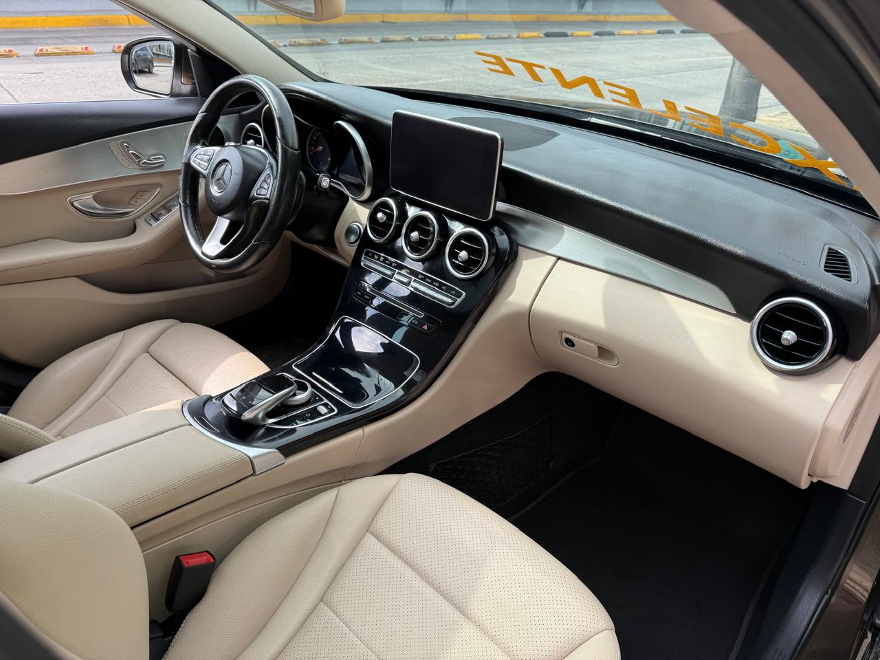 MERCEDES BENZ C200 CGI SPORT TA