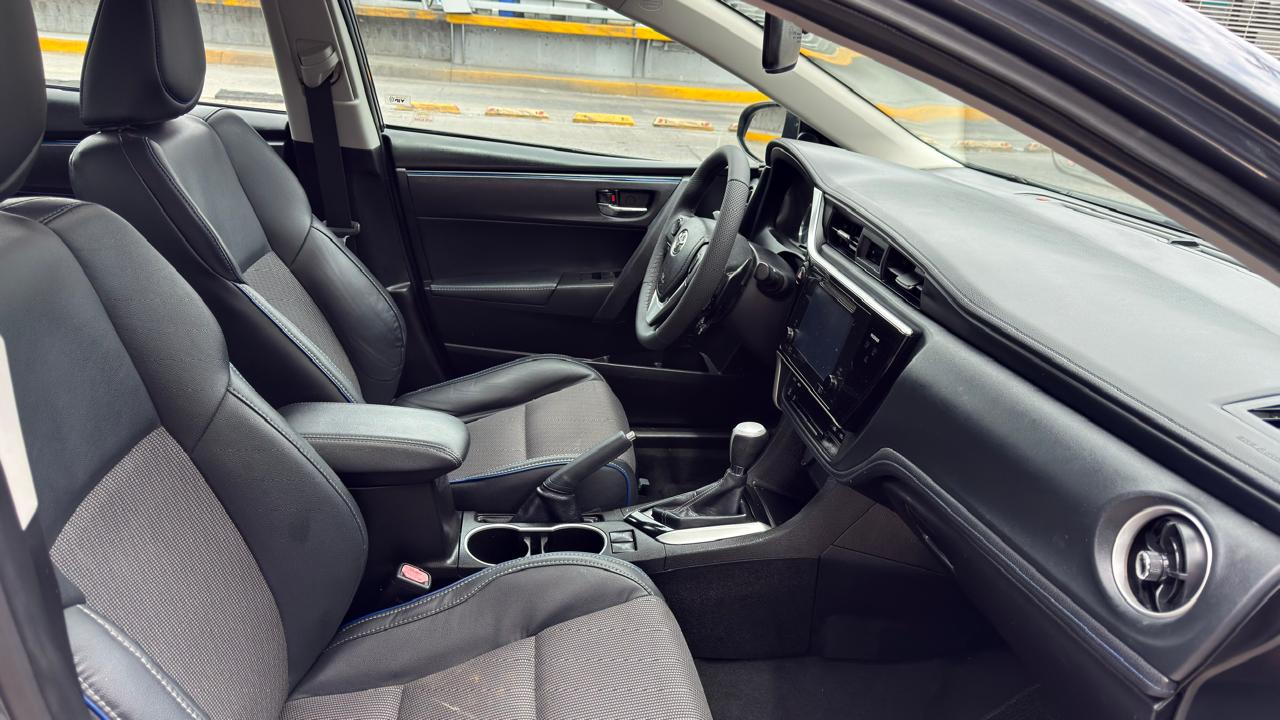 TOYOTA COROLLA SE SEDAN TA 2018