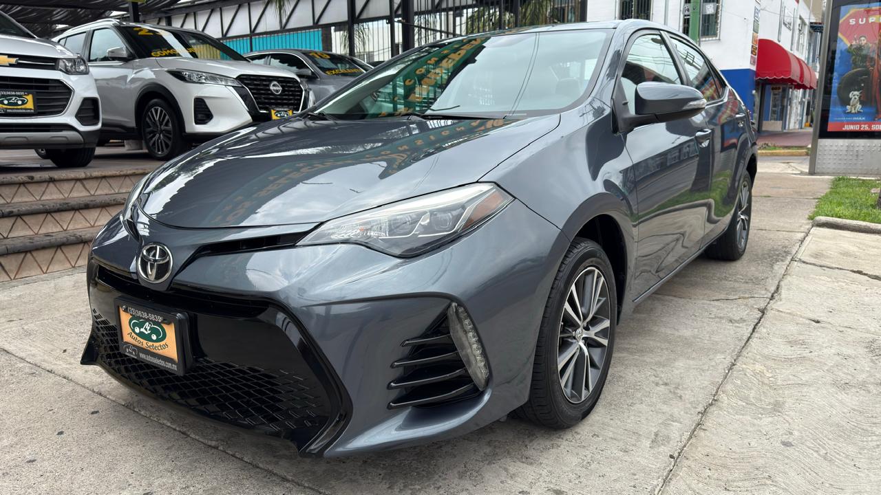 TOYOTA COROLLA SE SEDAN TA 2018