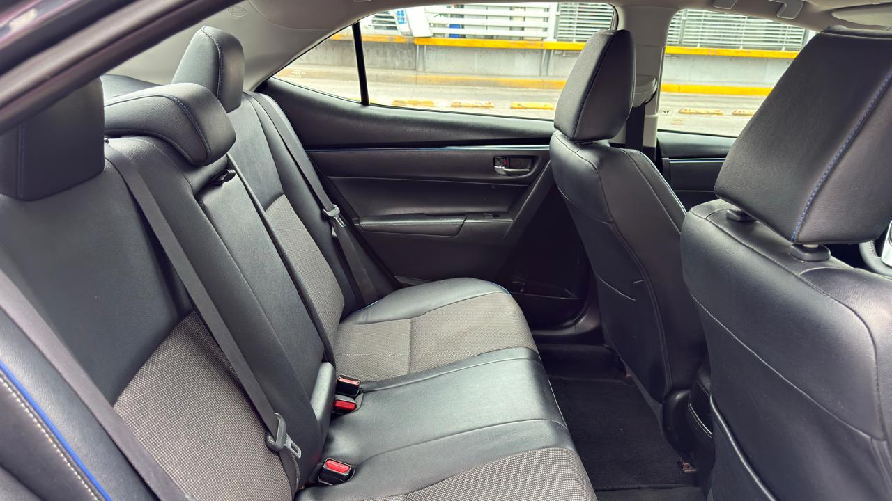 TOYOTA COROLLA SE SEDAN TA 2018