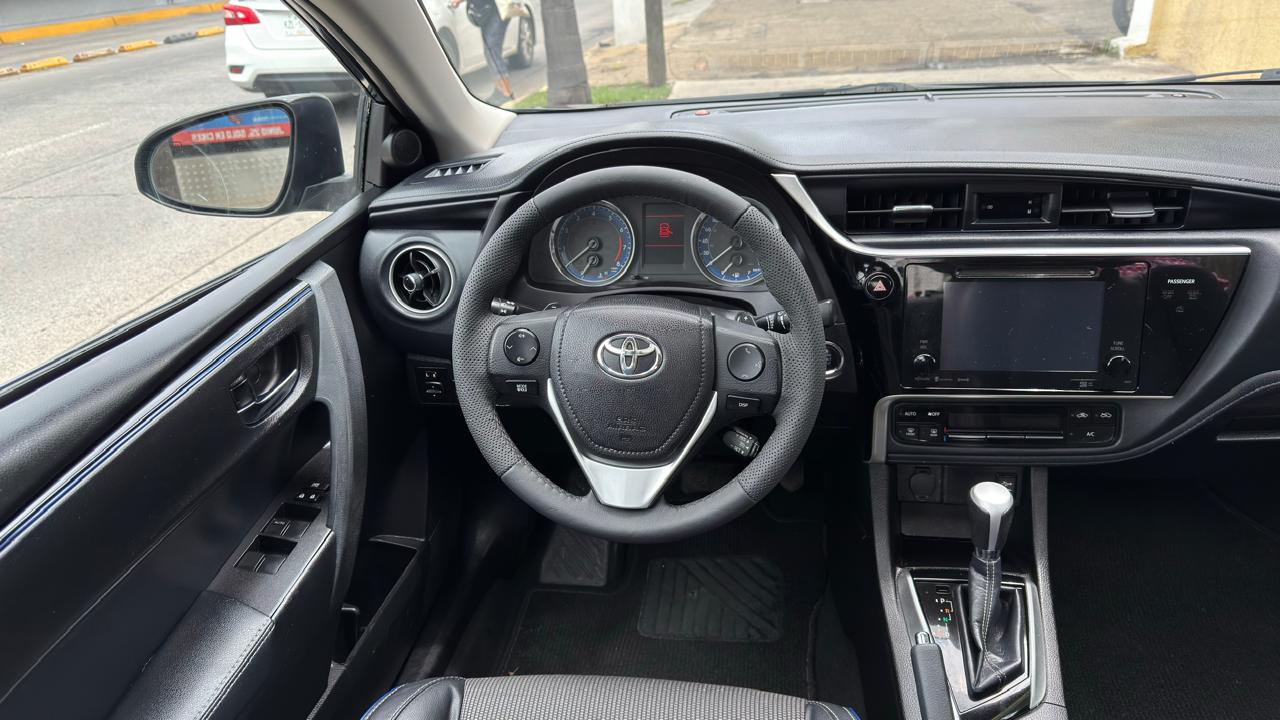 TOYOTA COROLLA SE SEDAN TA 2018