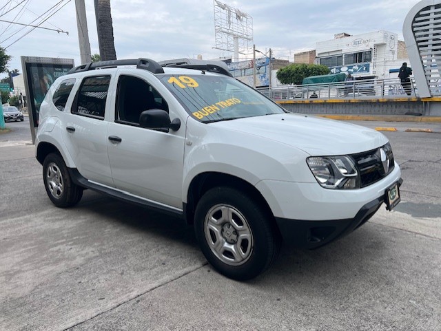 RENAULT DUSTER ZEN SUV  TA