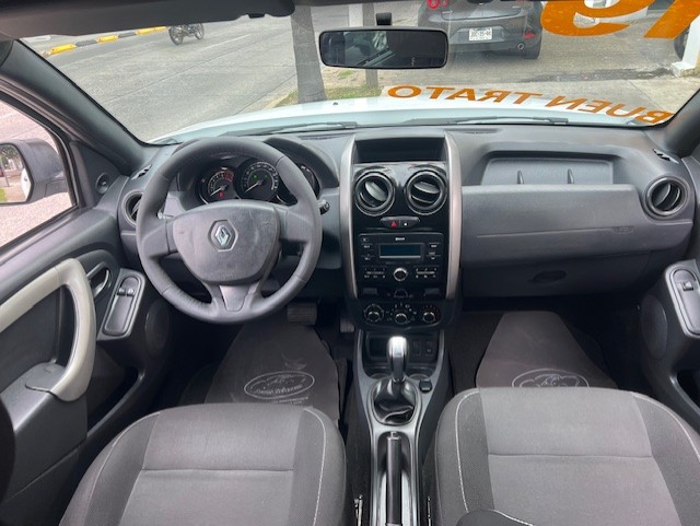 RENAULT DUSTER ZEN SUV TA