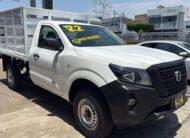 NISSAN NP300 ESTACA C/REDILAS TM 2022