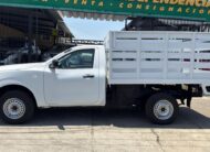 NISSAN NP300 ESTACA C/REDILAS TM 2022