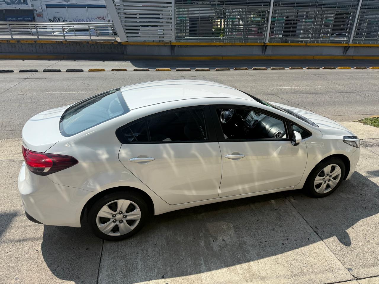 KIA FORTE LX SEDAN TM