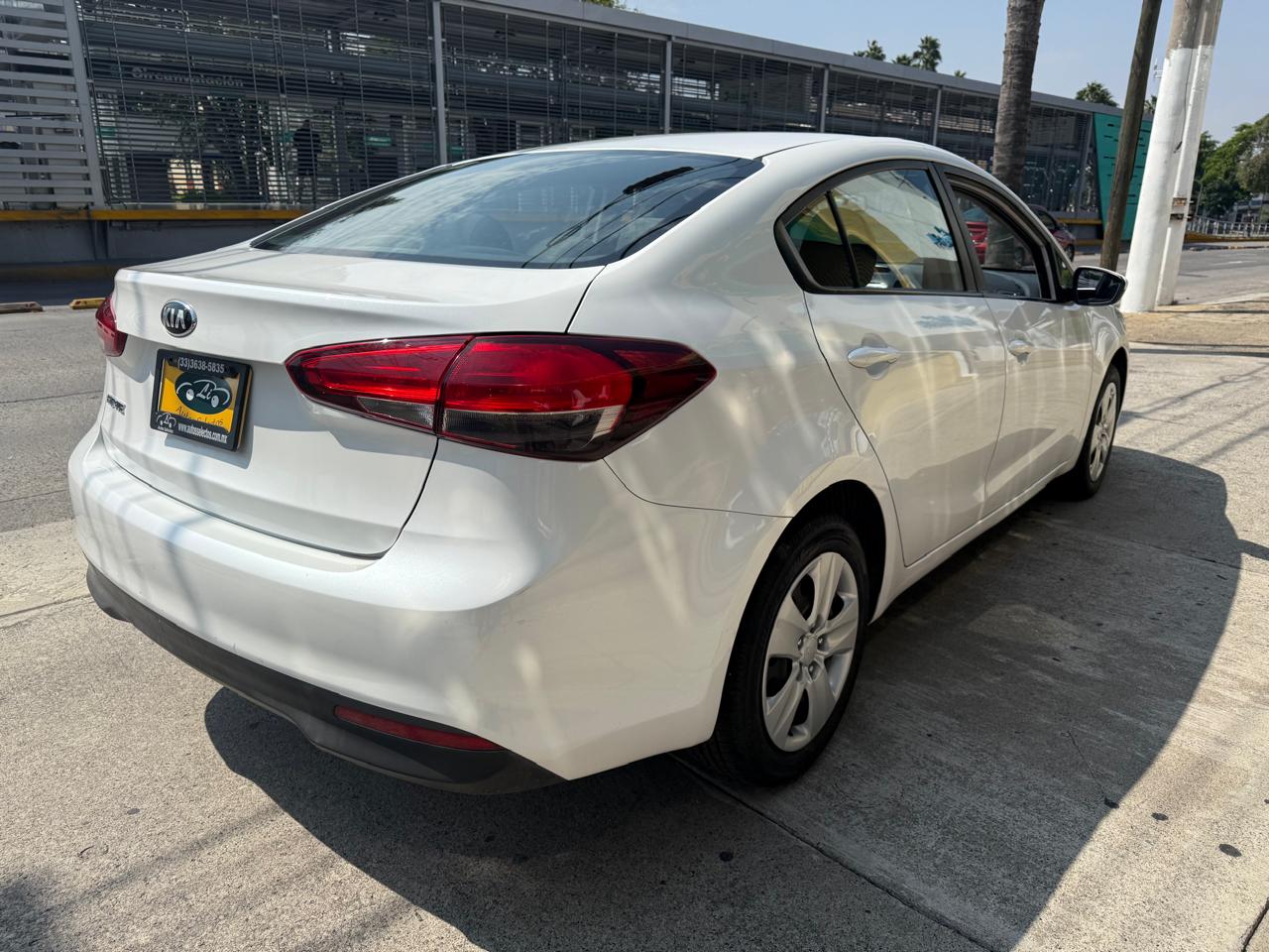 KIA FORTE LX SEDAN TM