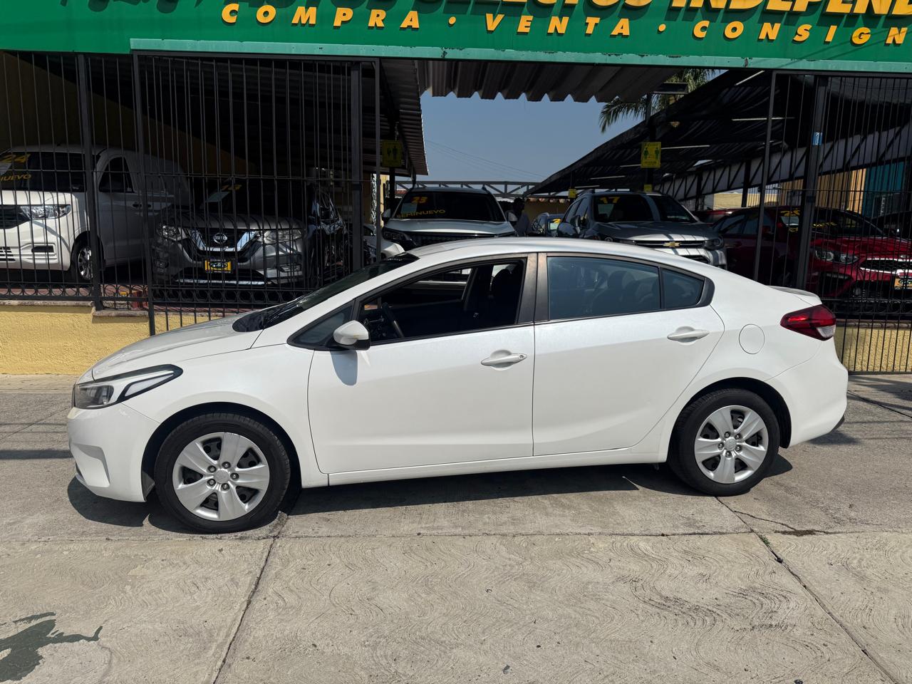 KIA FORTE LX SEDAN TM