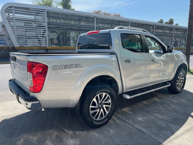 NISSAN FRONTIER SE 4X4 DIESEL TA