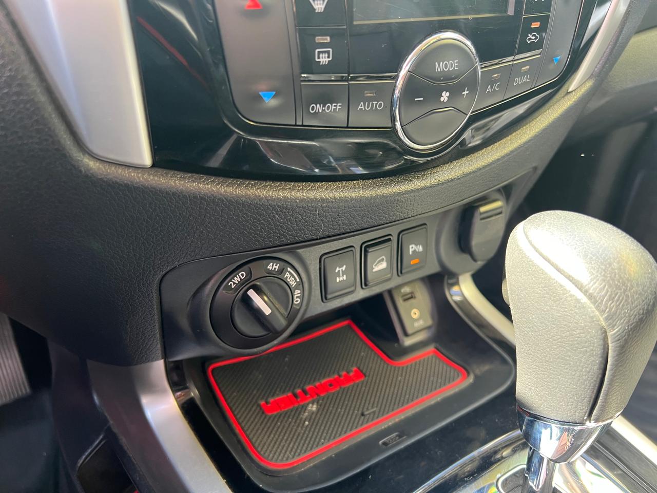 NISSAN FRONTIER LE 4X4 TA DIESEL 2020