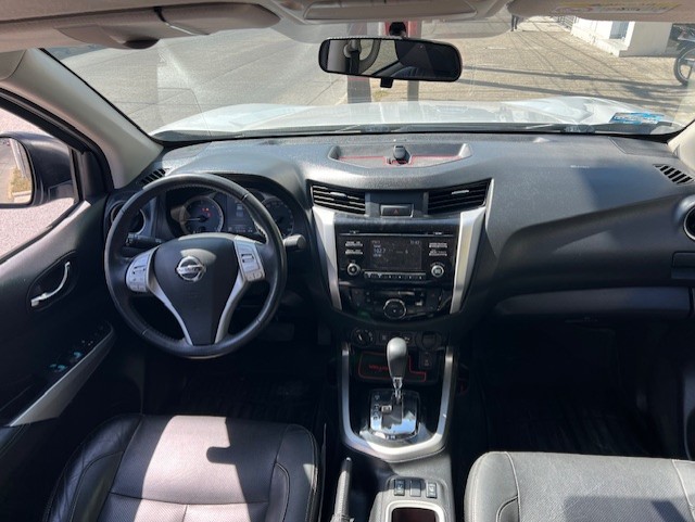 NISSAN FRONTIER SE 4X4 DIESEL TA