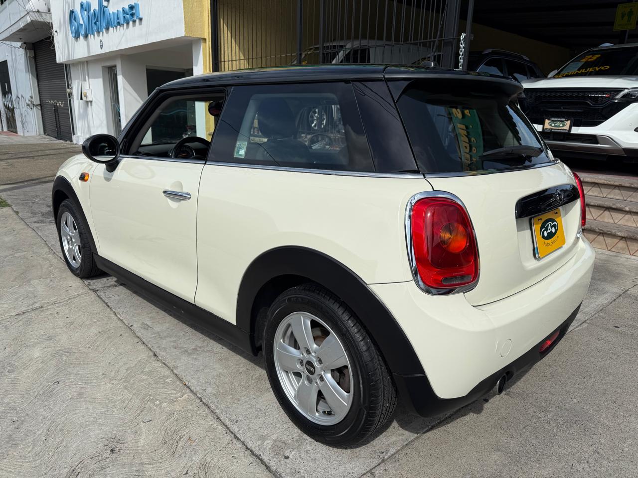 MINI COOPER BUSINESS HB TA