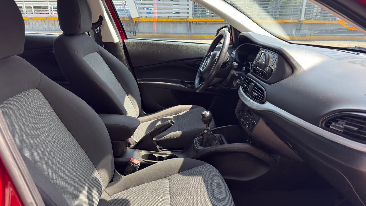 DODGE NEON SE SEDAN TM 2020