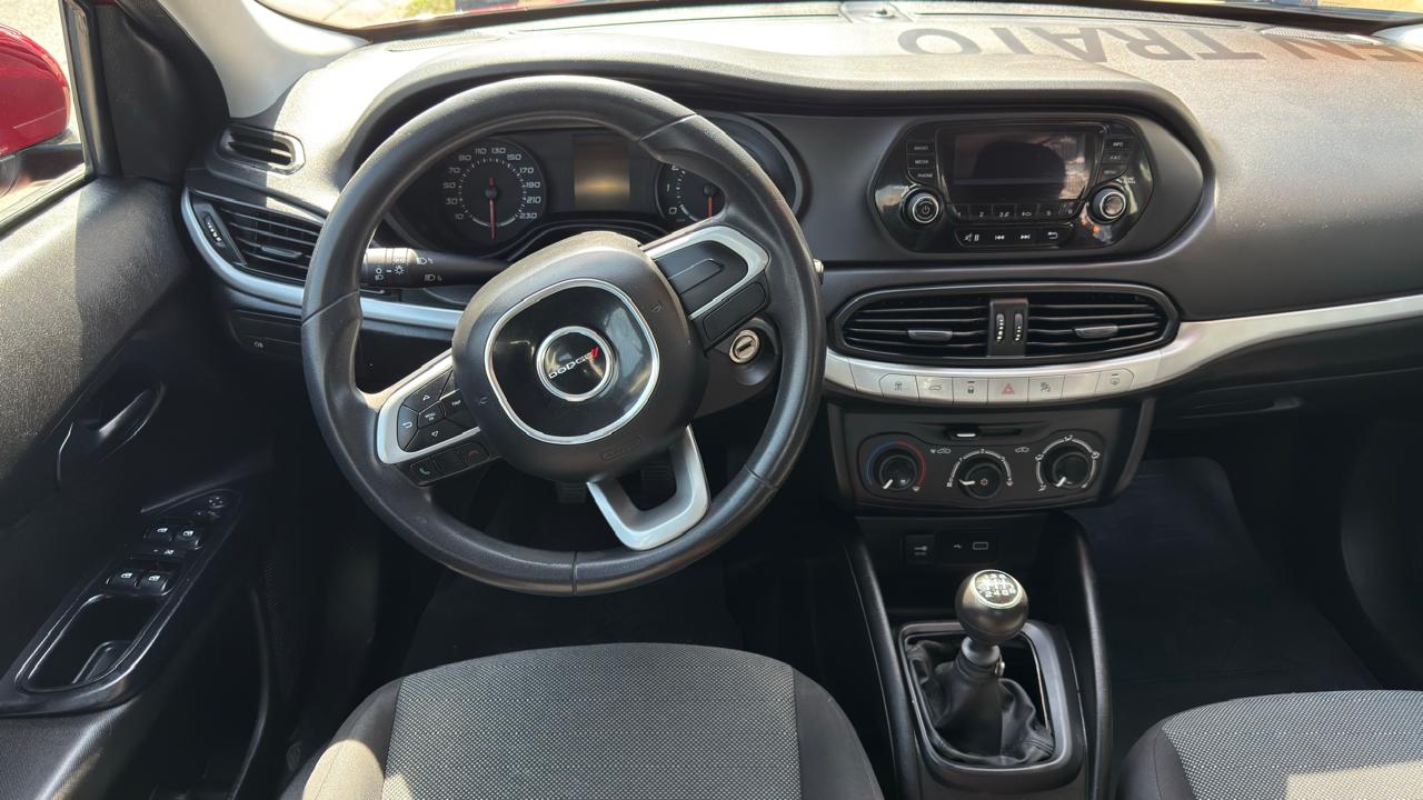 DODGE NEON SE SEDAN TM 2020