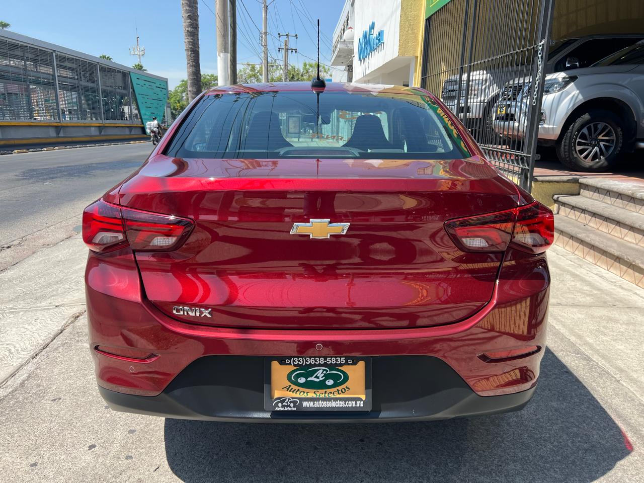 CHEVROLET ONIX LT SEDAN TA 2023